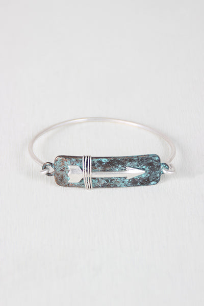 Arrow Wire Bracelet
